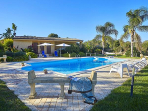 Villa with swimming pool, close to the Selinunte Archaeological Park, Marinella